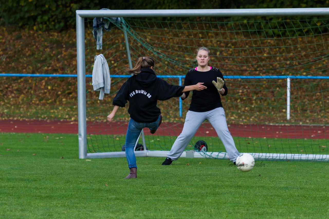 Bild 206 - B-Juniorinnen FSG FraWie hat Besuch aus Berlin